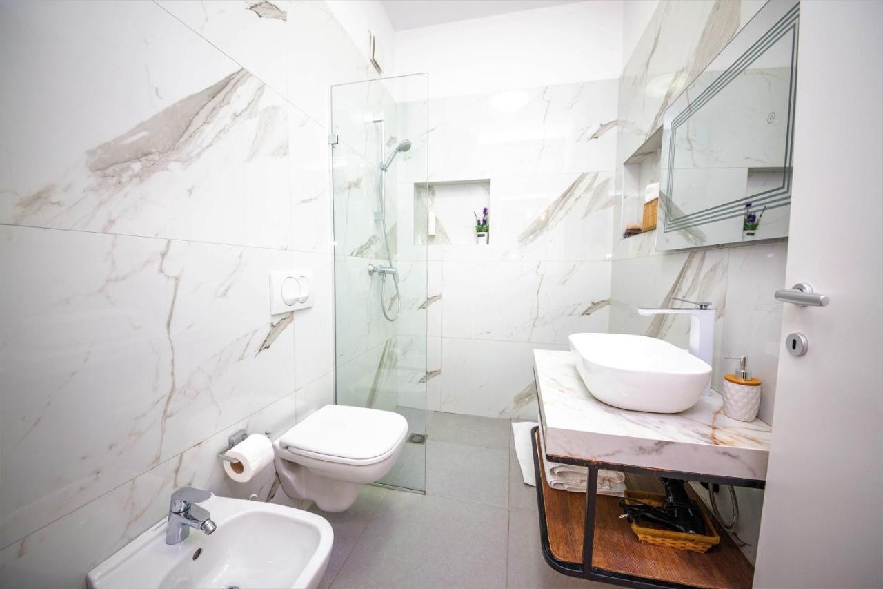 Green Terrace Apartment 4 Τίρανα Εξωτερικό φωτογραφία